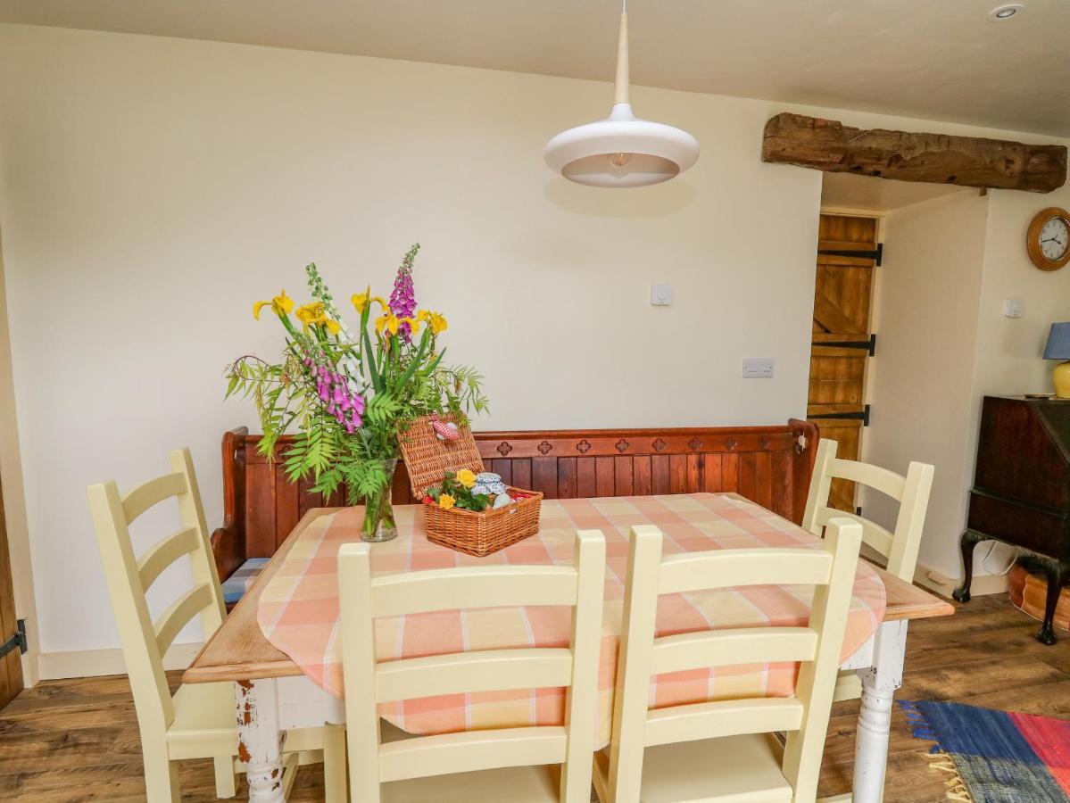 Villa Buzzards Breg Builth Wells Esterno foto