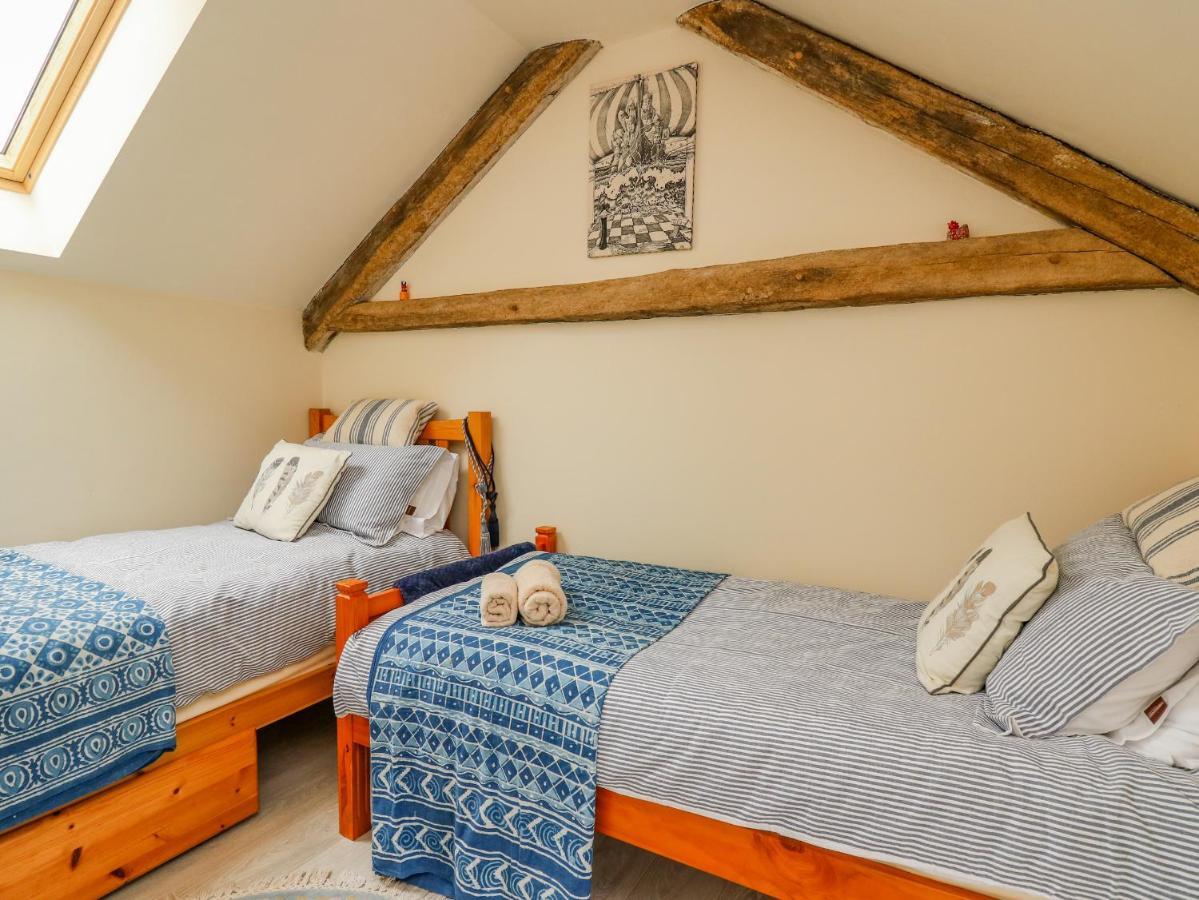 Villa Buzzards Breg Builth Wells Esterno foto